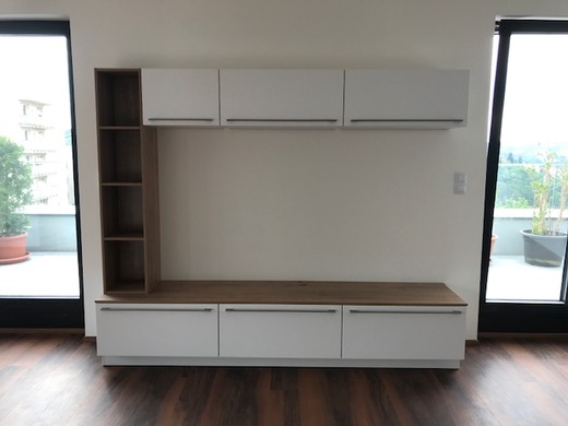Montáž TV sestavy Nobilia.